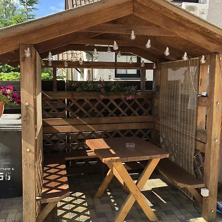 Svečių namai Maironio19 Palanga